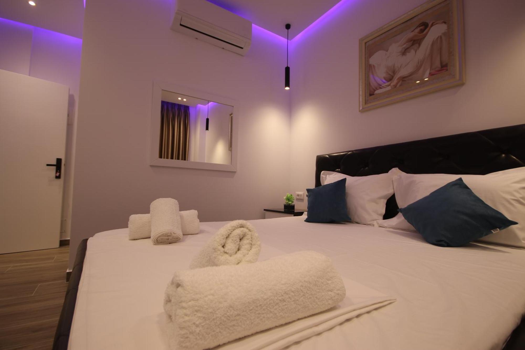 Klea Rooms Himarë Exterior foto
